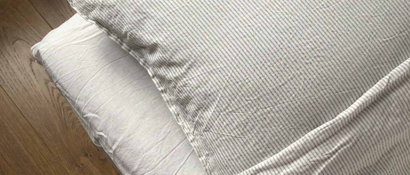 Best Pillows for Combination Sleepers in 2026: Stay Comfortable No Matter How Many Times You Flip