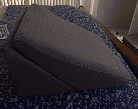 Best Bed Wedge Pillows in 2026: Elevation for Reflux, Support, and Sitting Up