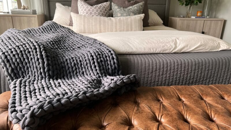 Best Bedspreads and Blanket Sets in 2026: A Finished Bed Without the Bulk