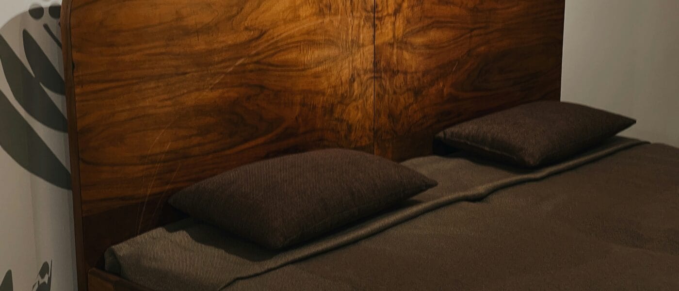 Best Headboards for Beds in 2026: Finishing the Bed with Comfort and Style