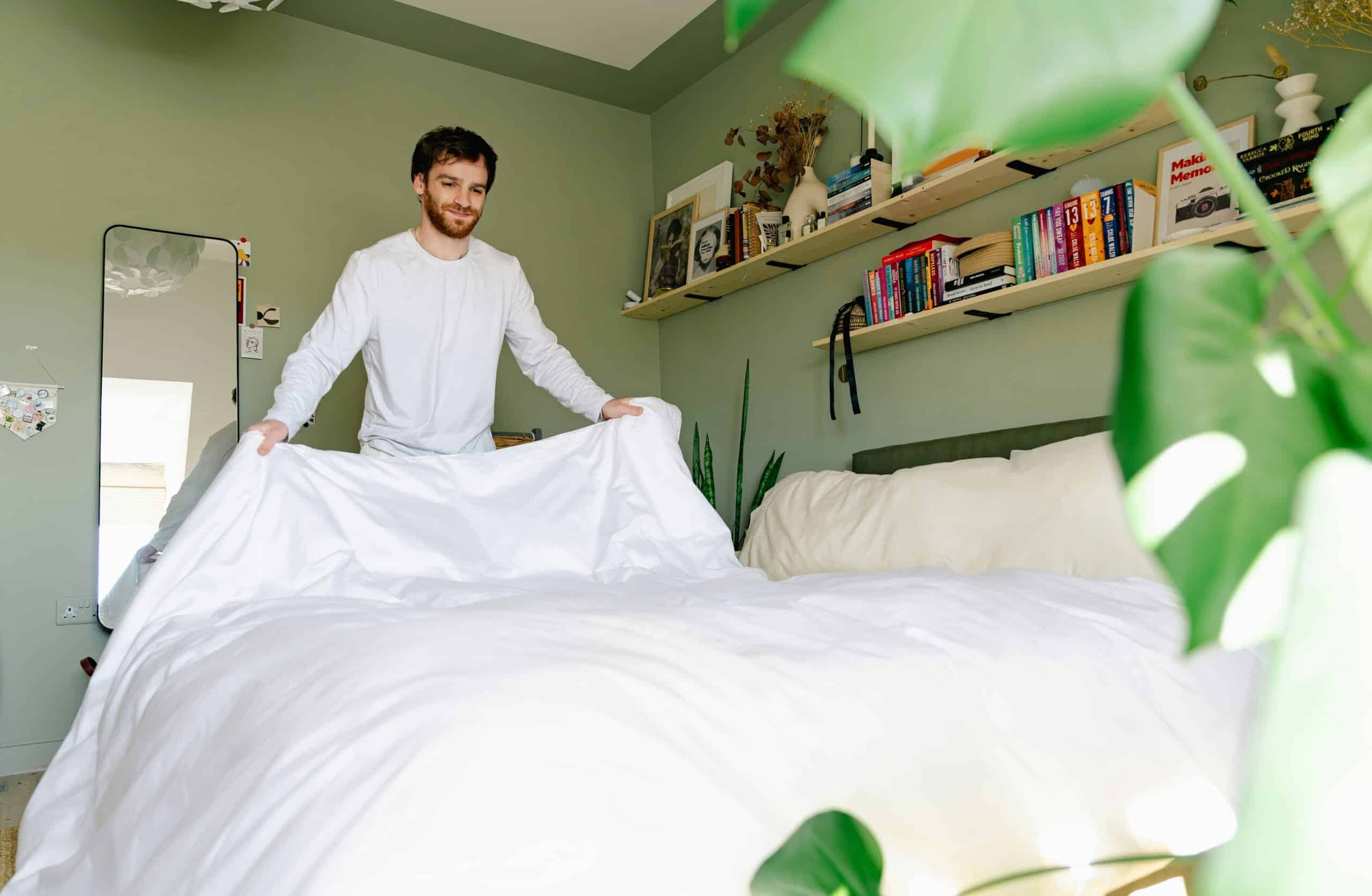Best Sheets for Adjustable Beds in 2026: 5 Split King Picks That Stay Put Through Every Position Change