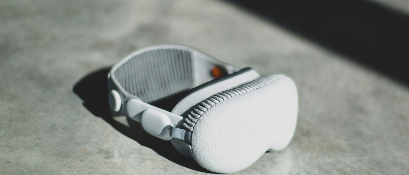 Best Smart Sleep Masks for Travel in 2026: 5 Tech-Enabled Picks for Better Sleep on Planes, Trains, and Hotels