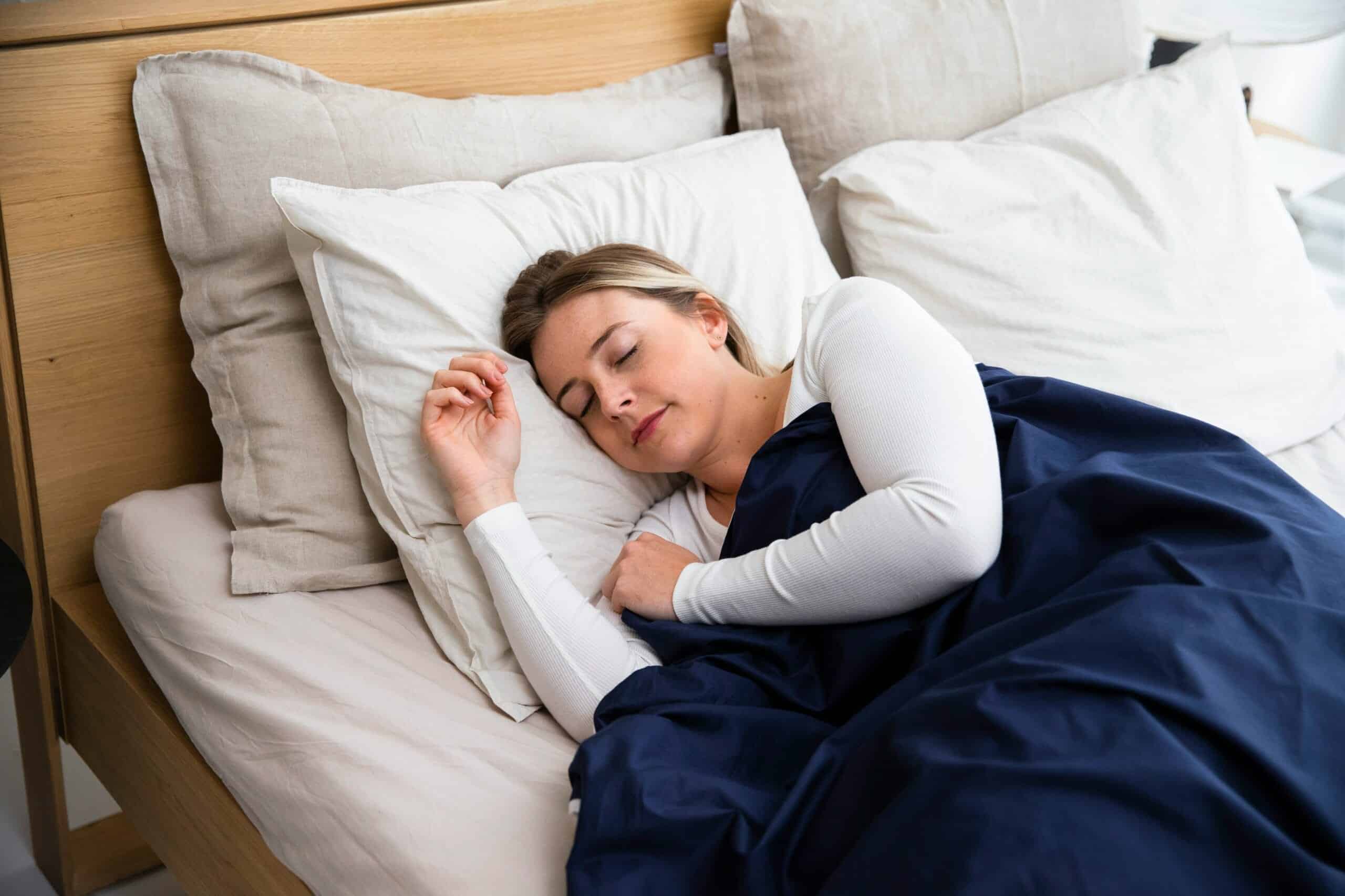 How to Sleep Better During Pregnancy: A Complete Guide to Restful Pregnancy Sleep in 2026