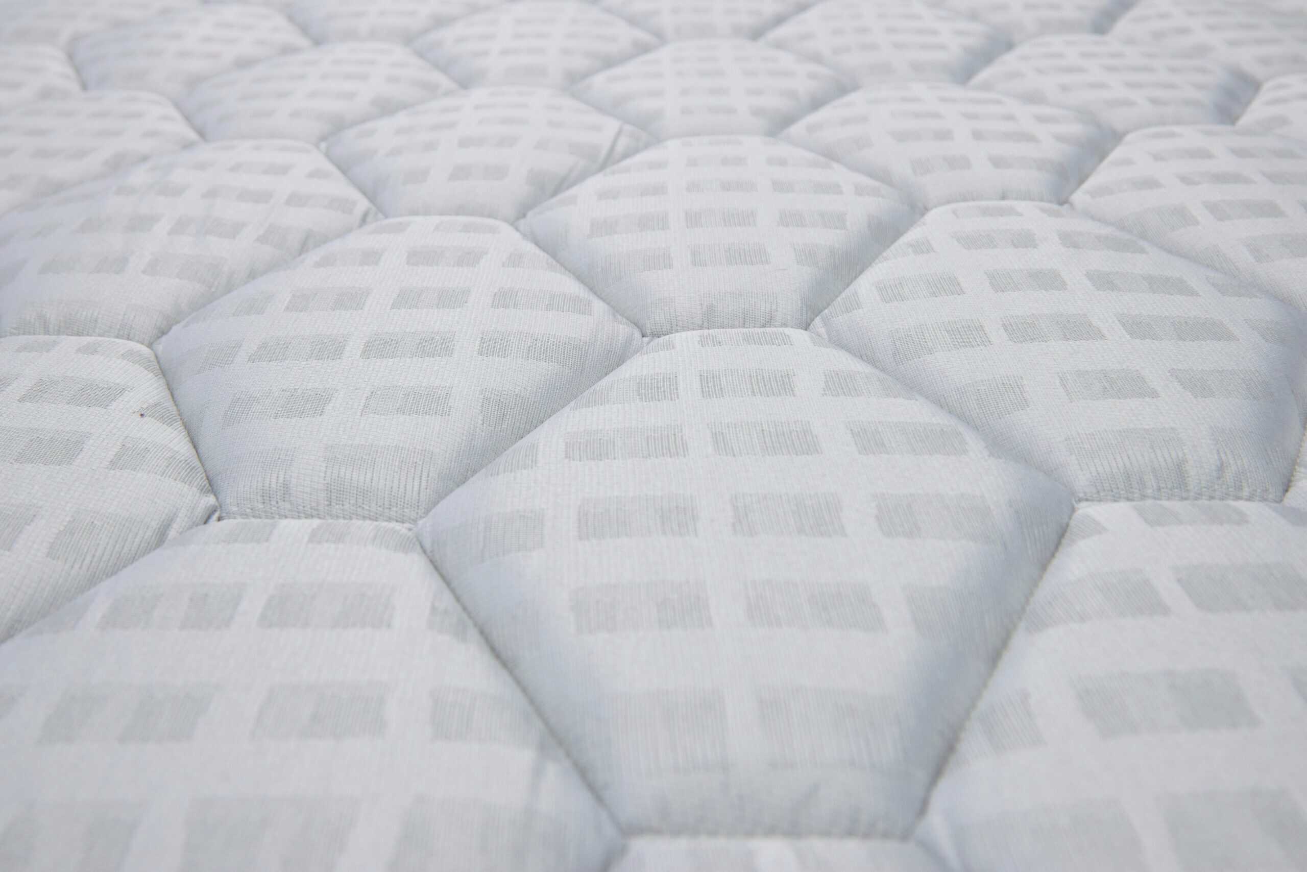 Best Hybrid Mattresses for Zoned Lumbar Support in 2026