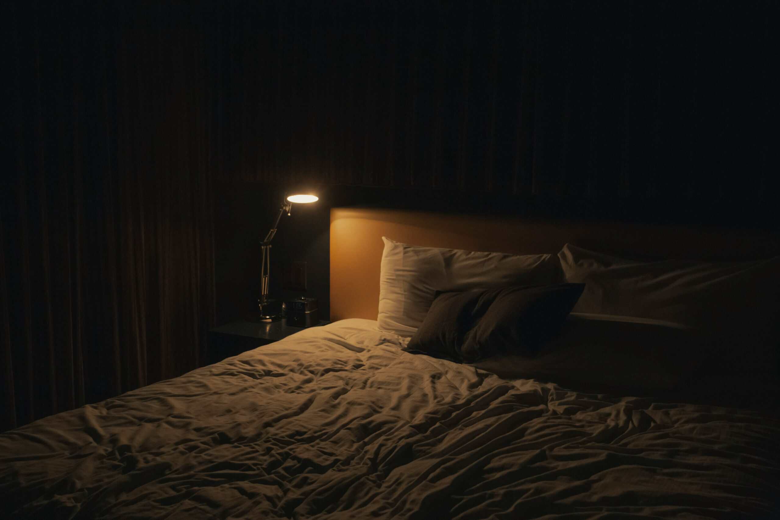Best Nightlights for Better Sleep and Melatonin Protection in 2026: Circadian Science