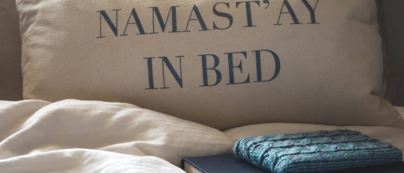 Body Pillow vs Pregnancy Pillow: Matching Support to Your Sleep