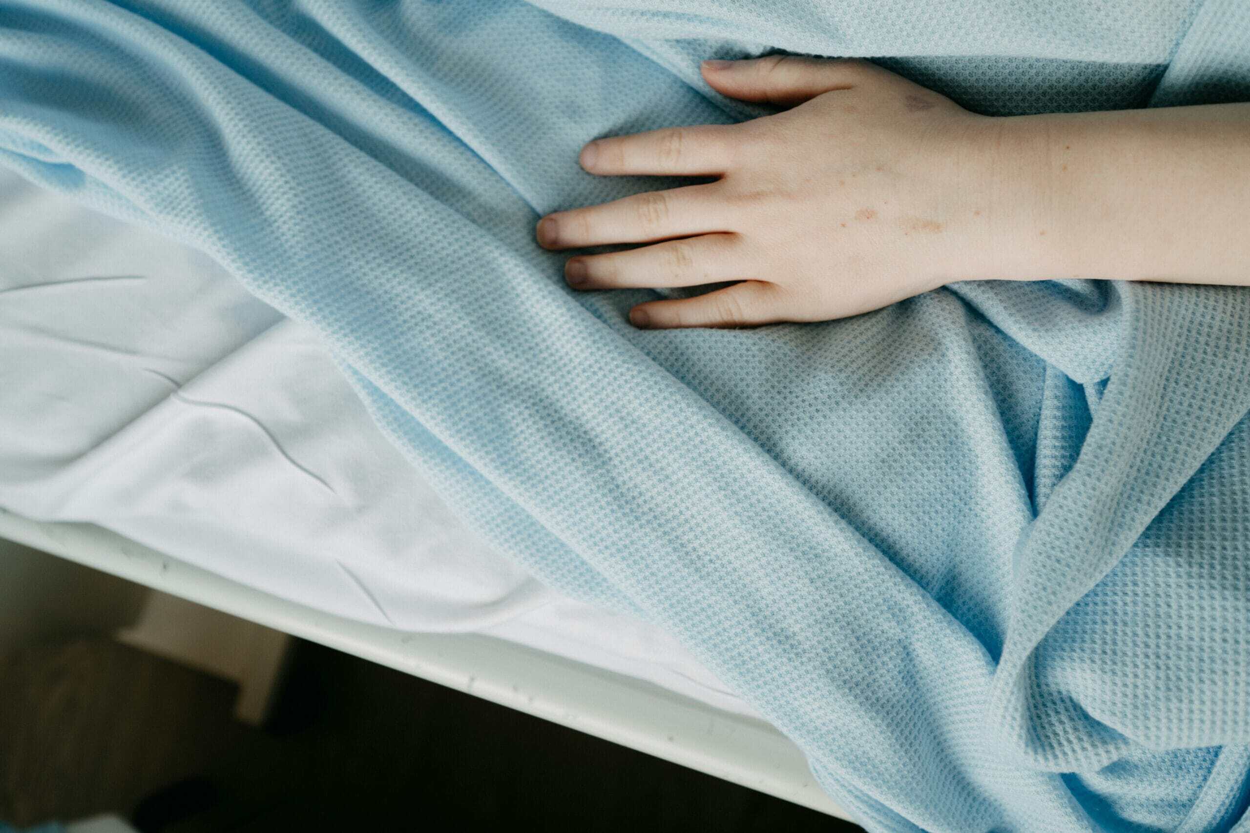The Ultimate Step-by-Step Guide on How to Clean a Mattress