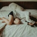 how to relax before bed