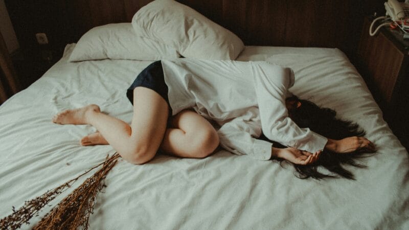 How to Relax Before Bed