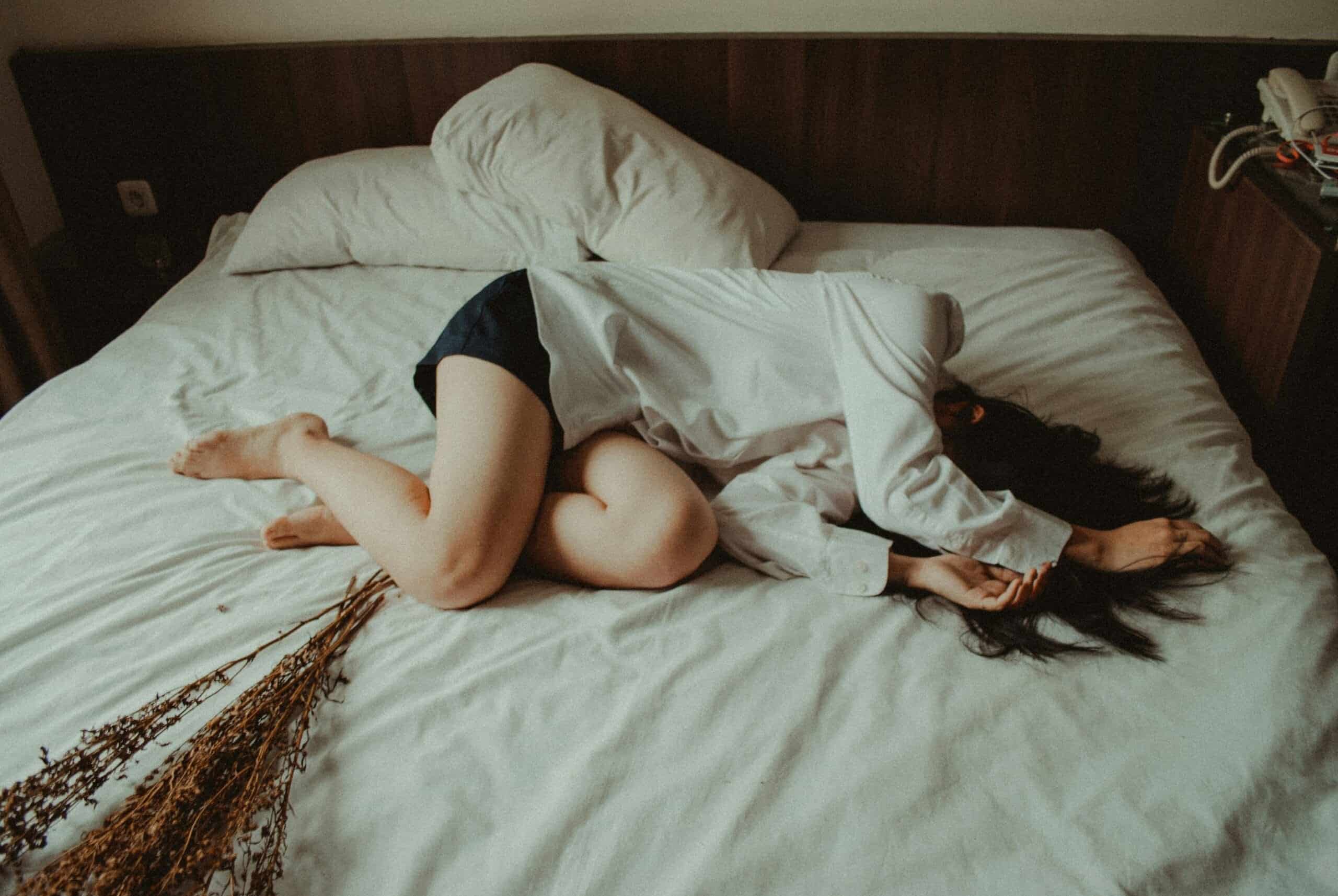 How to Relax Before Bed