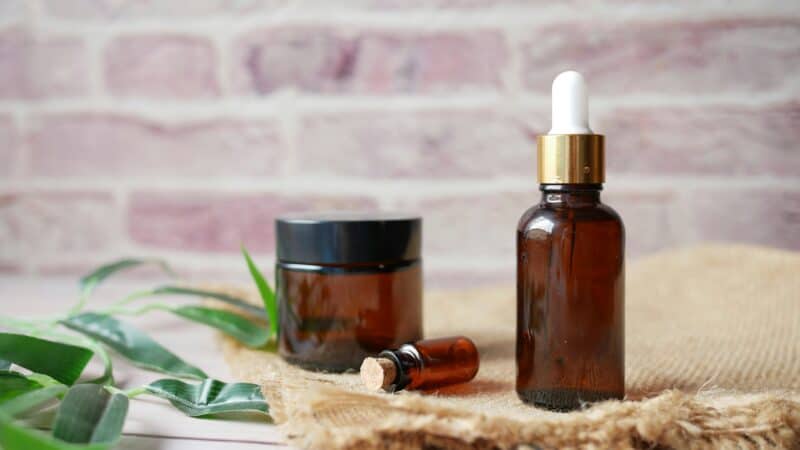 Do Essential Oils Help You Sleep? What Helps Your Sleep