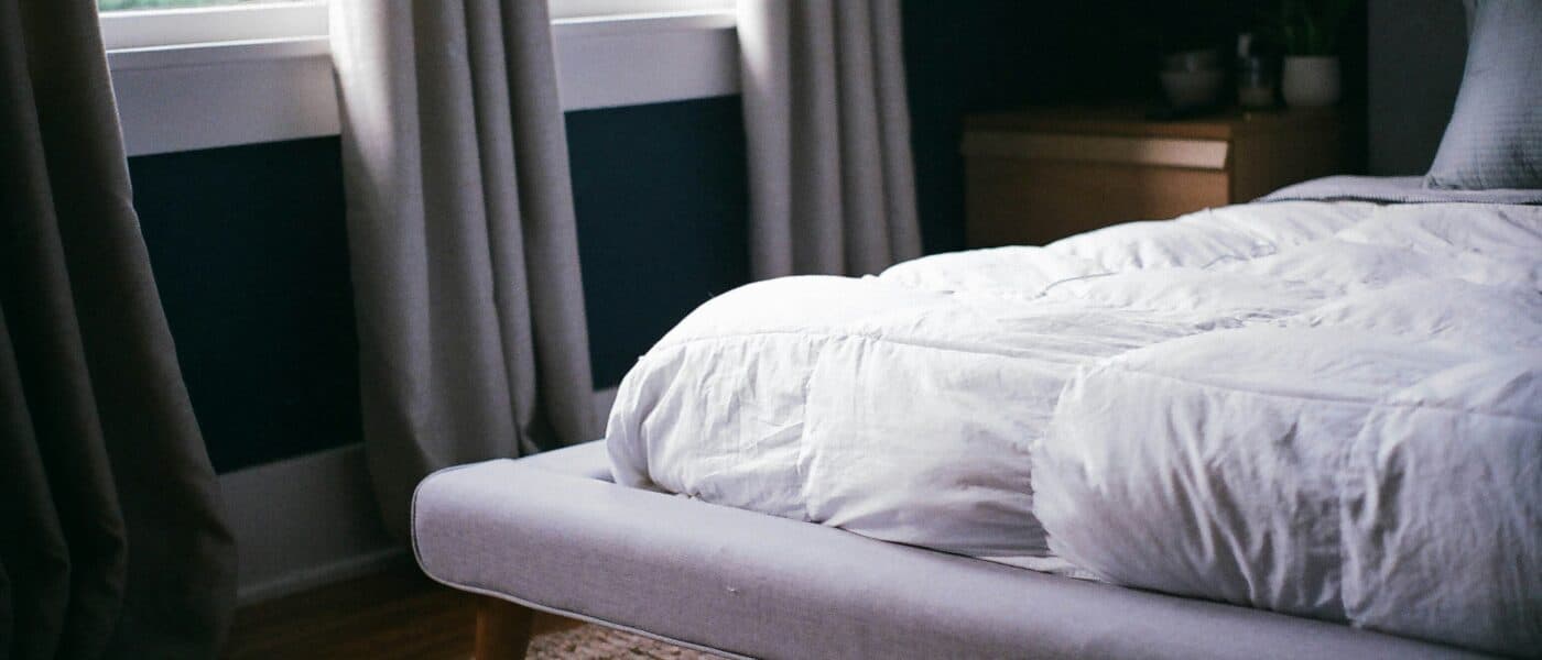 Mattress Topper vs Mattress Pad: Reshape Your Bed or Just Protect It