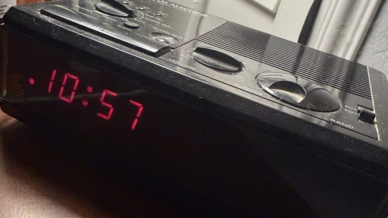 Best Alarm Clocks for Heavy Sleepers in 2026: Loud, Shaking, and Hard to Ignore