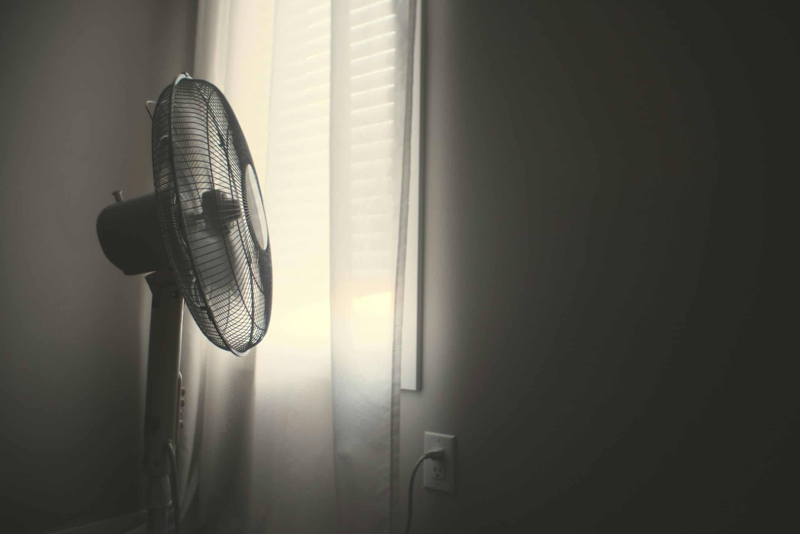 Can’t Sleep Without It? Why You Sleep Better with a Fan On