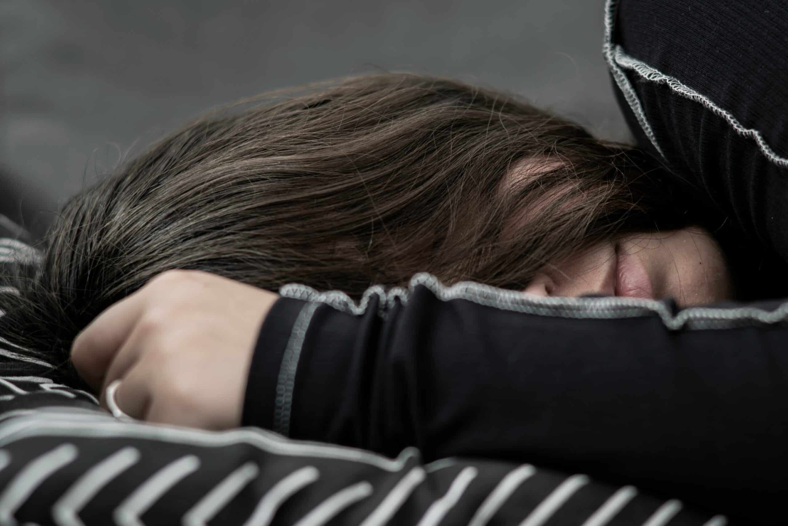 The Science of Sleep Twitches: Understanding Hypnic Jerks