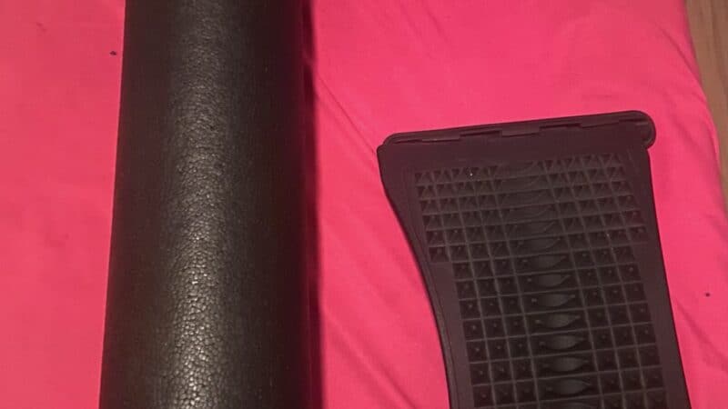 Back Stretcher vs Foam Roller in 2026: Which Is Better for Your Back?