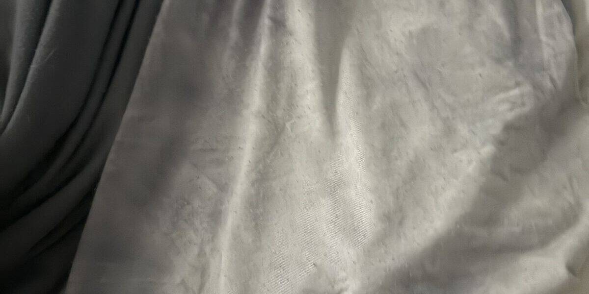 What Makes a Blanket Cooling?
