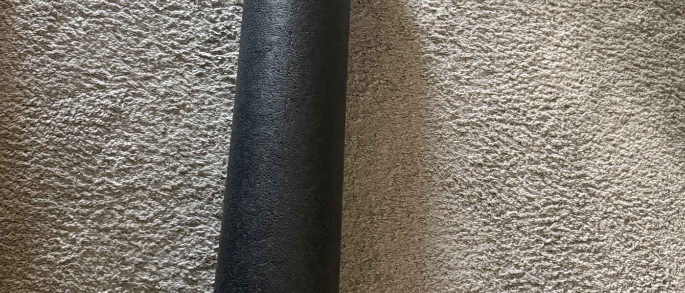 How to Use a Foam Roller: Slow Passes, Big Muscles, No Heroics