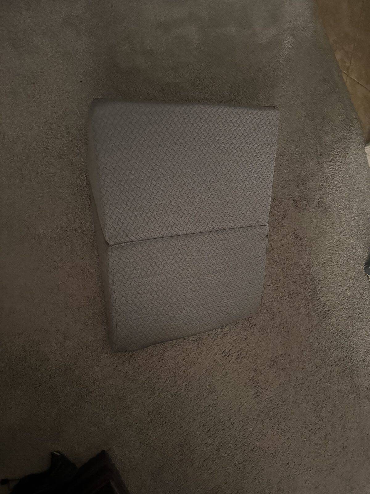 How to Use a Wedge Pillow: What To Look For