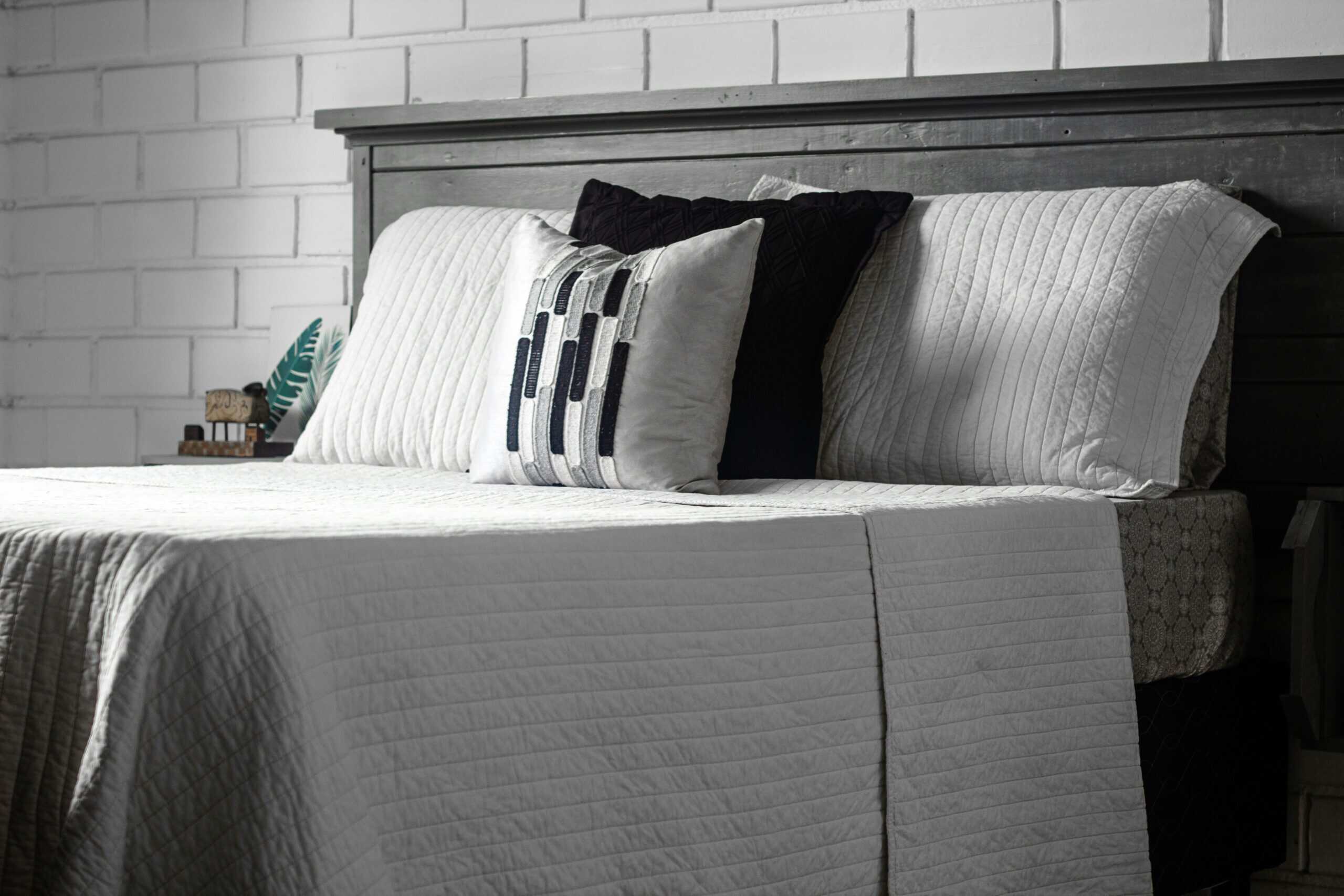 Best Mattresses for Scoliosis in 2026: Supportive Picks for a Curved Spine