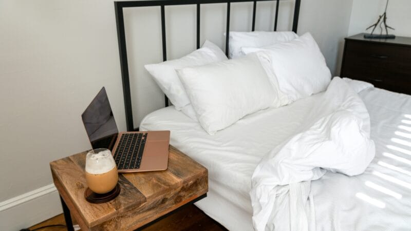 How to Tell If a Mattress Topper Is Worn Out: The Signs For A Change