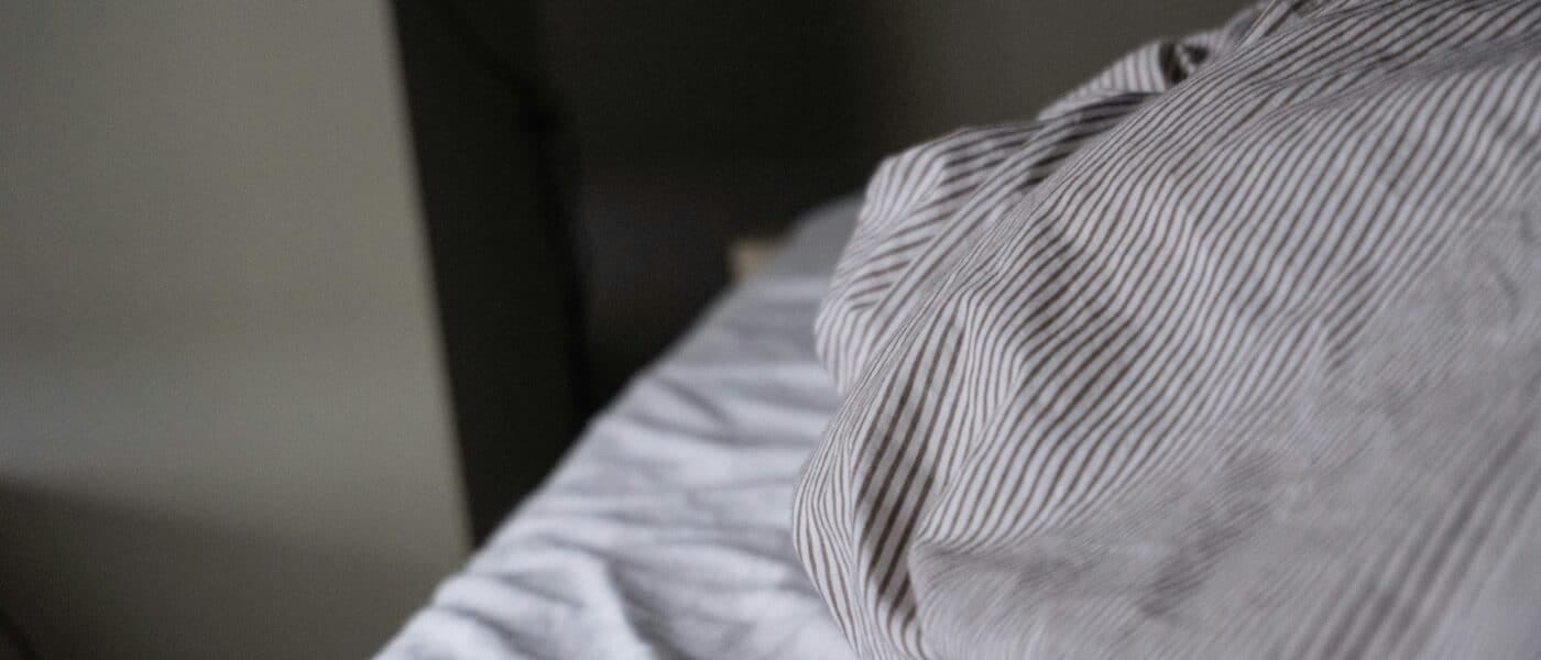 How to Clean a Mattress Topper: Keep It Fresh