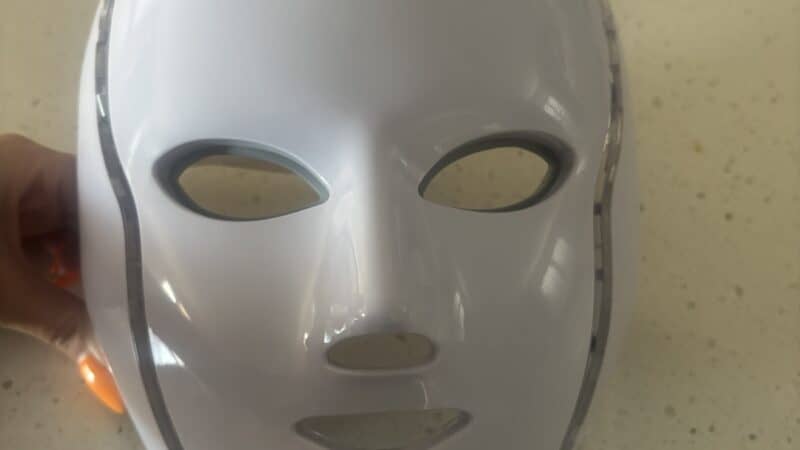 Is Red Light Therapy Good for Sleep?