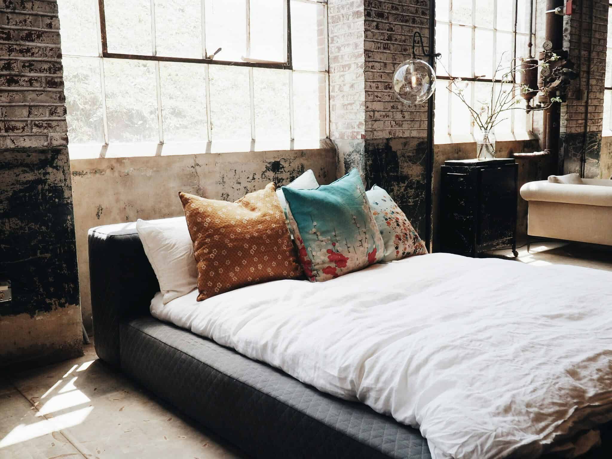 When to Replace Your Mattress: The Signs That Matter and the Ones That Do Not
