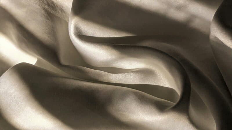 Best Silk Sheets in 2026: Luxurious, Skin-Friendly Sleep