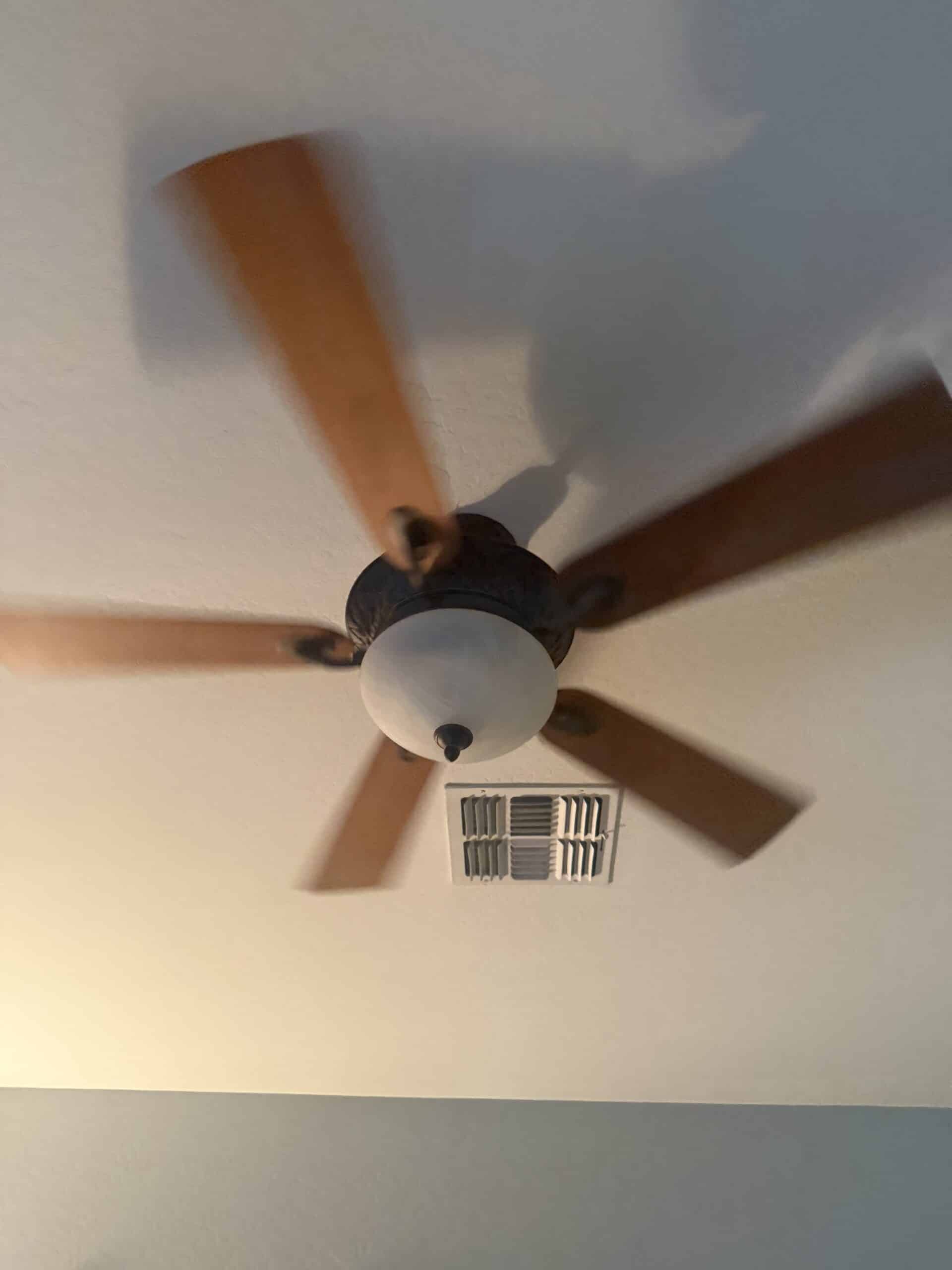 Do Ceiling Fans Actually Cool a Room? Cooling Guide For Hot Bedrooms