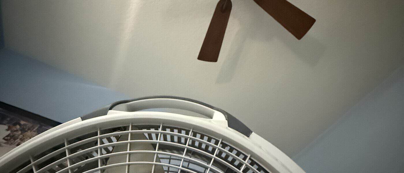 Ceiling Fan vs Floor Fan for Sleeping in 2026: Which One Actually Cools You