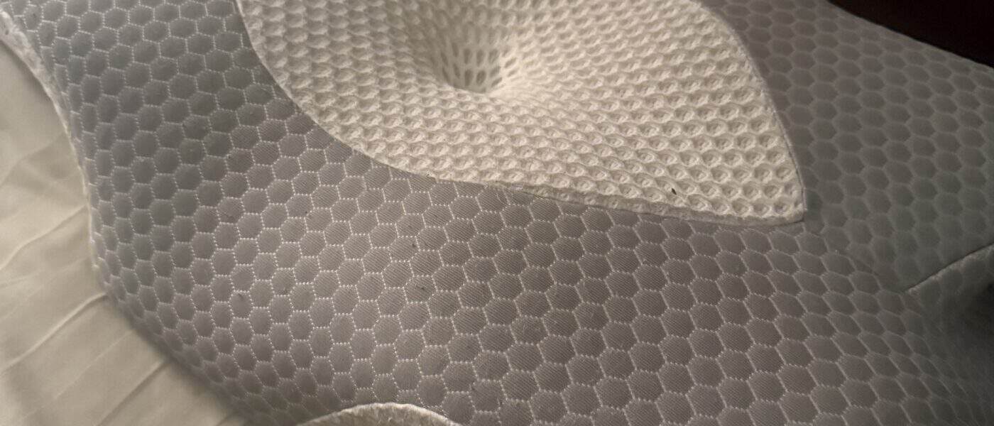Can You Use a Cervical Pillow While Working in Bed?