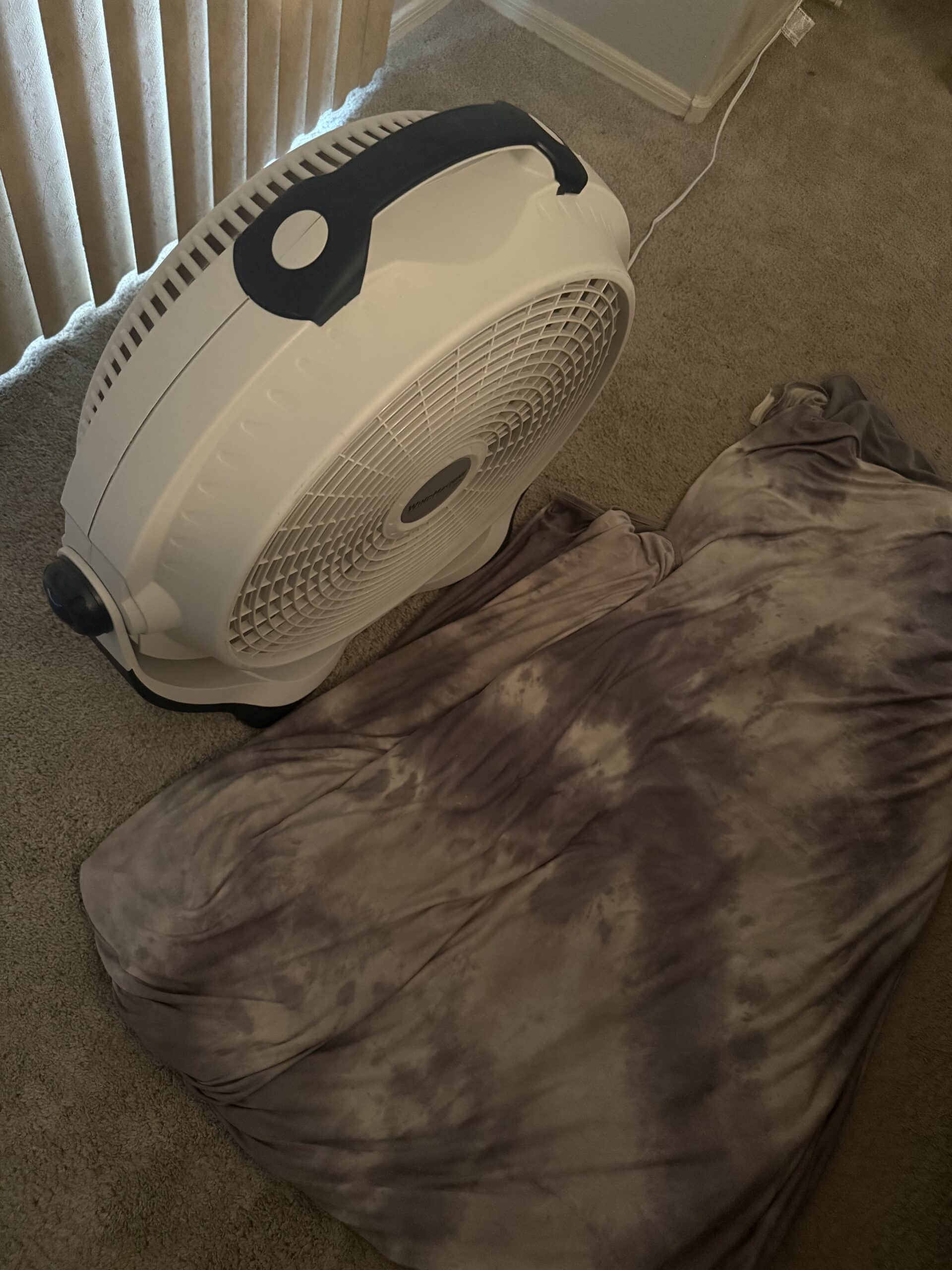 Cooling Blanket vs Fan in 2026: Which One Actually Keeps You Cooler