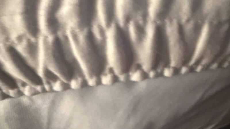 How to Stop Fitted Sheets Coming Off the Corners: Quick Fix Guide