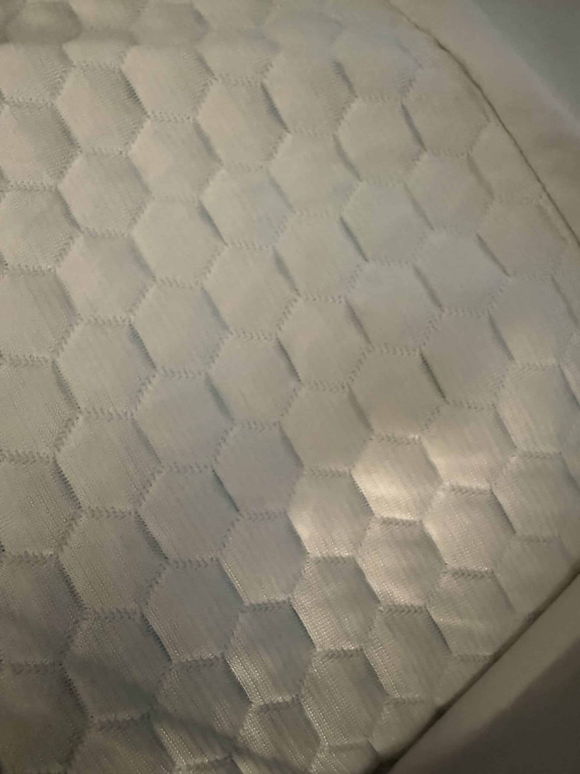 Does a Cooling Topper Work in Winter? Home Sleeping Guide