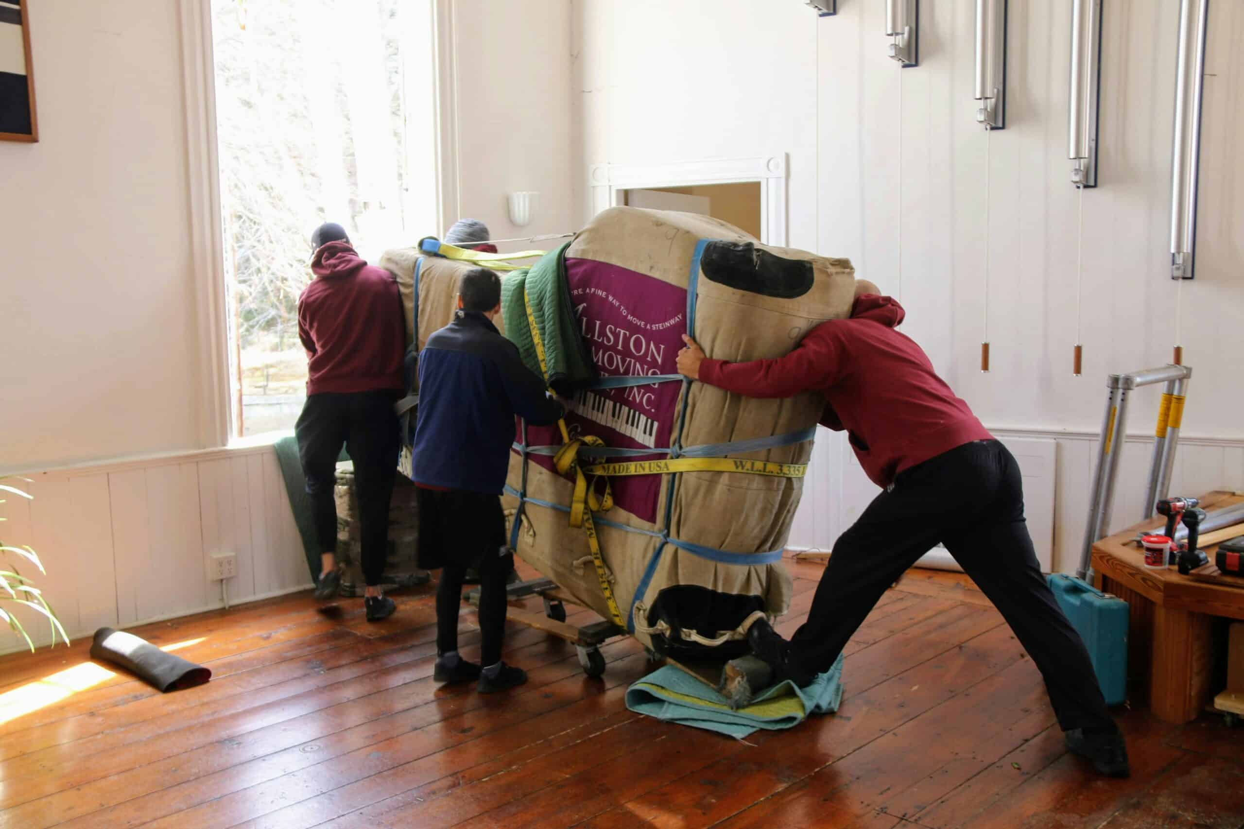 Best Mattress Bags for Moving in 2026: One Tear Ruins the Whole Job