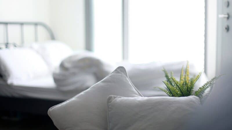 Best Wedge Pillows for Post-Surgery Recovery in 2026: Angle, Firmness, and Getting Out of Bed