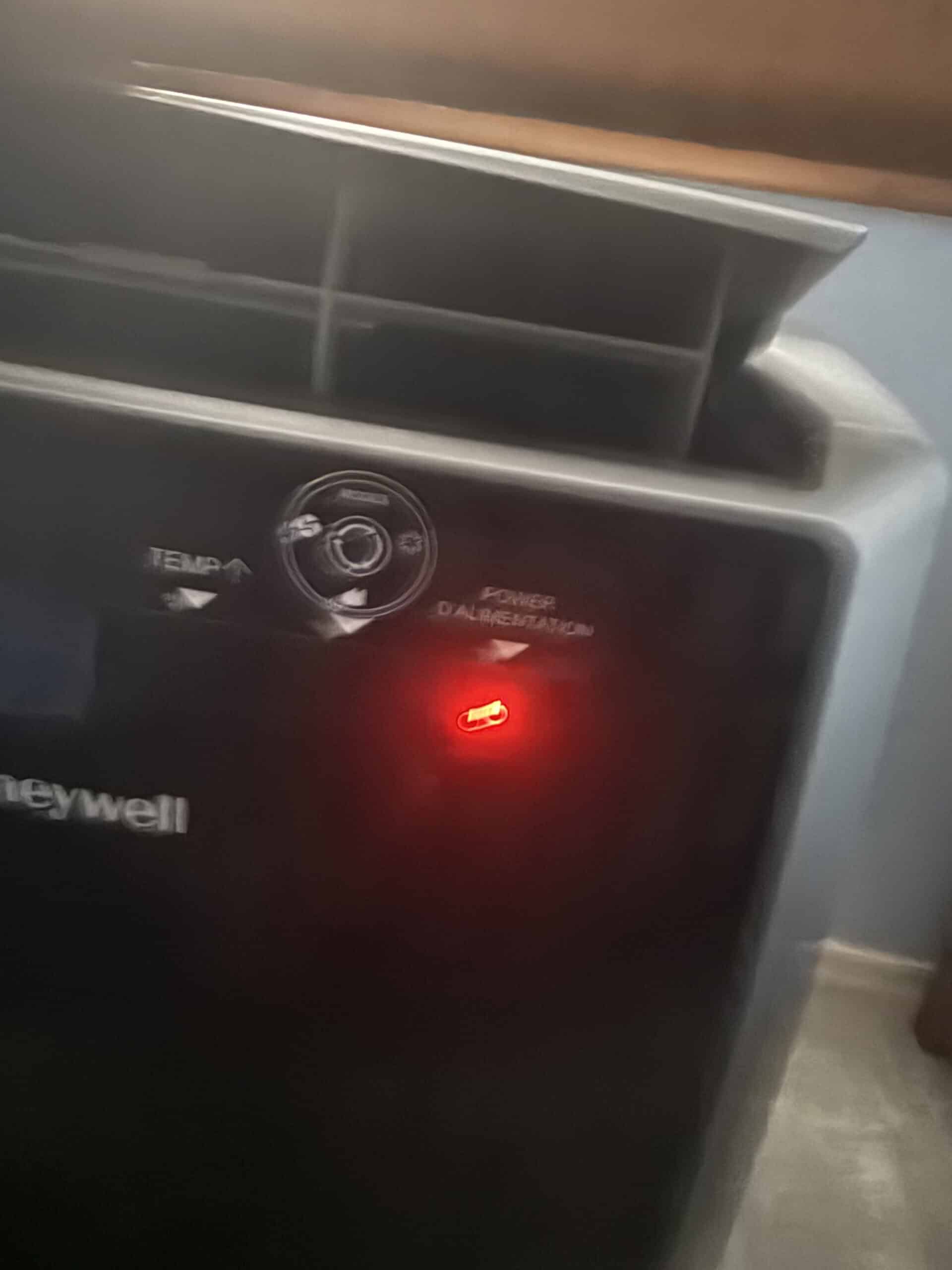 Why Does My Portable AC Blow Warm Air at Night: Modes, Single-Hose Physics, and What to Check First