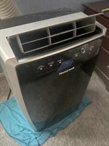 a portable ac in bedroom for cooling