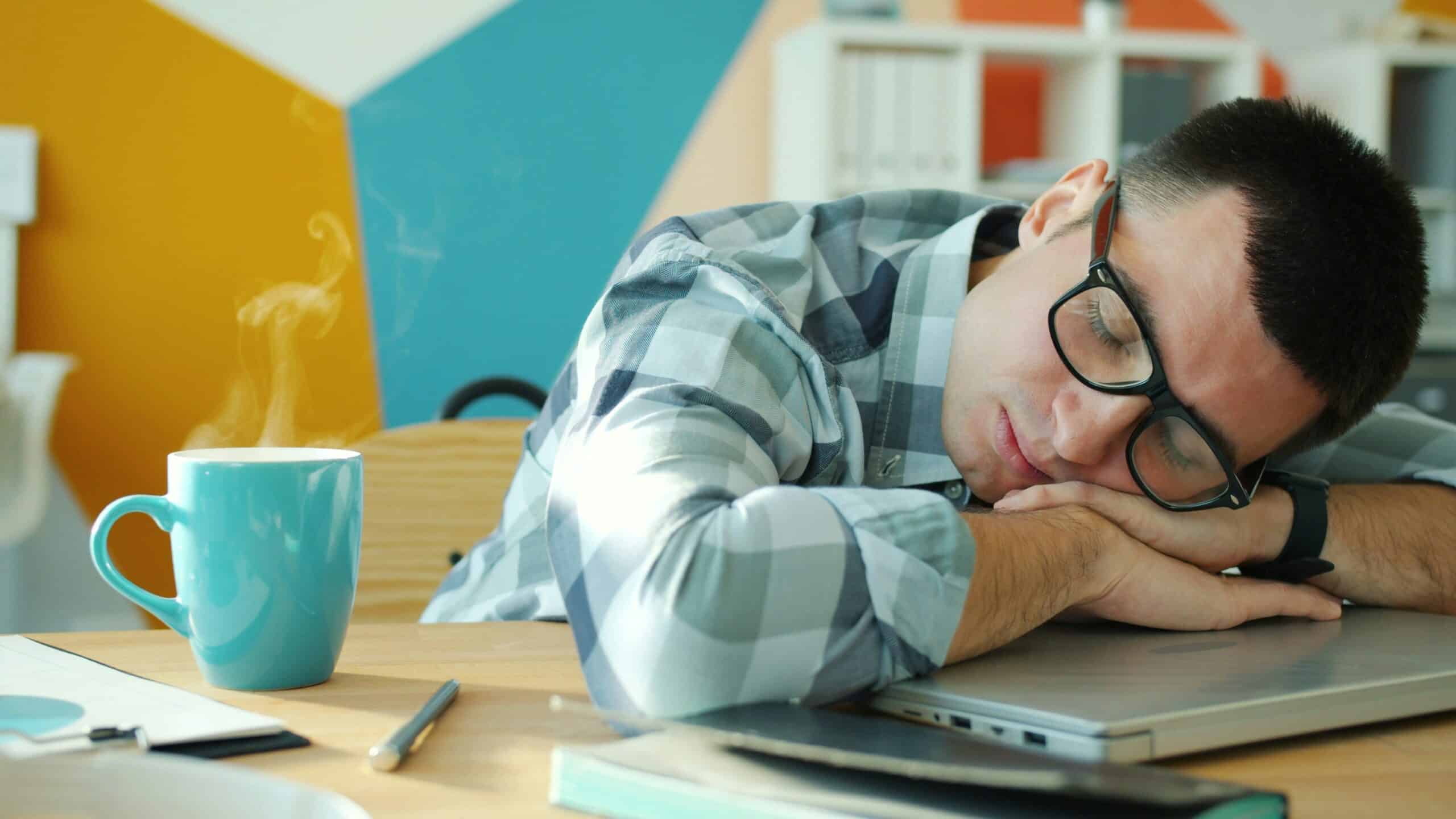 How Long Should a Nap Be: The 20 Minute Rule, Full Cycles, and What to Avoid