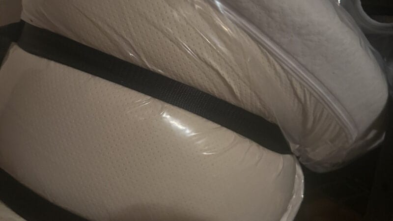 Best Mattress Bags for Moving in 2026: One Tear Ruins the Whole Job