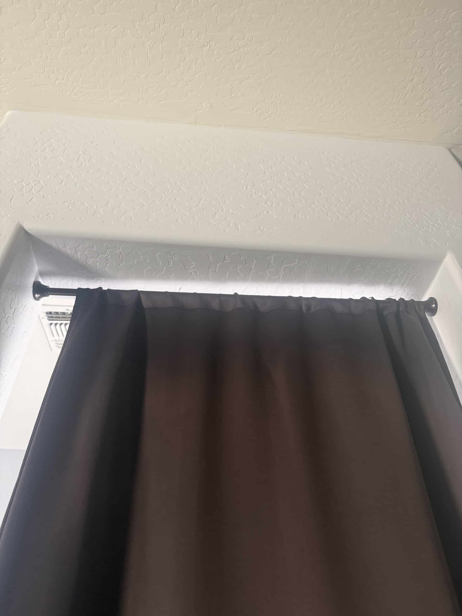 Do Tension Rods Fall Down With Blackout Curtains: Weight, Grip, and Why Some Hold for Years