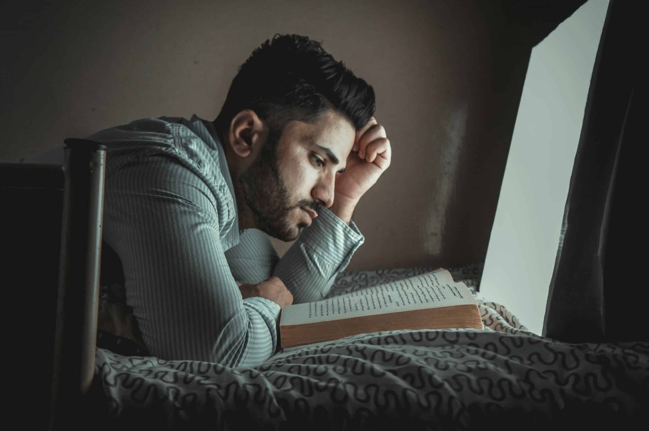 Sleep Debt Calculator: How the Gap Builds and How It Gets Repaid
