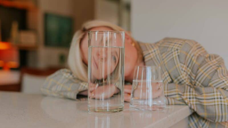 How Much Water Should You Drink Before Bed? Balancing Hydration Against Night Waking