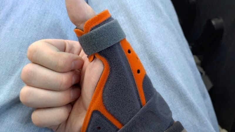 Best Wrist Braces for Carpal Tunnel at Night in 2026: Neutral Positioning That Actually Stays Put